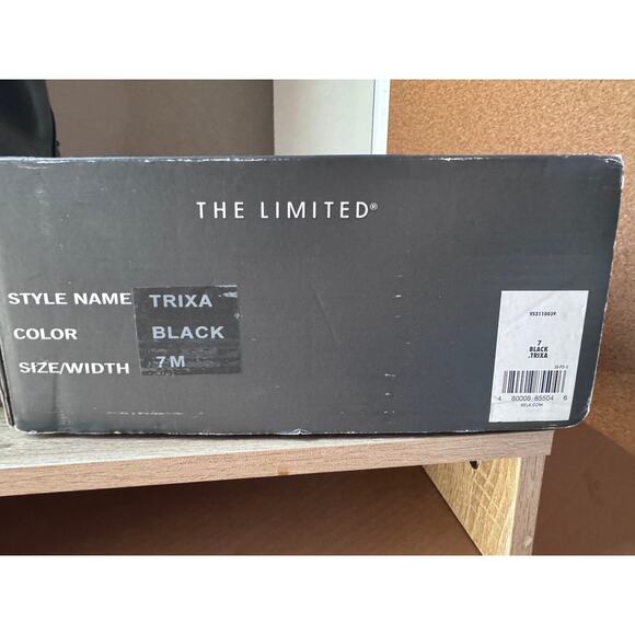 The Limited Trixa Black Studded Ankle Boots - Size 7M New With Box - Picture 8 of 9